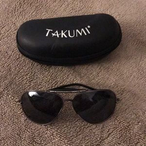 Valentino aviators, good condition